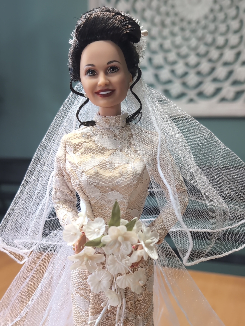 Erica Cane Champagne Lace Wedding - Picture 2 of 9